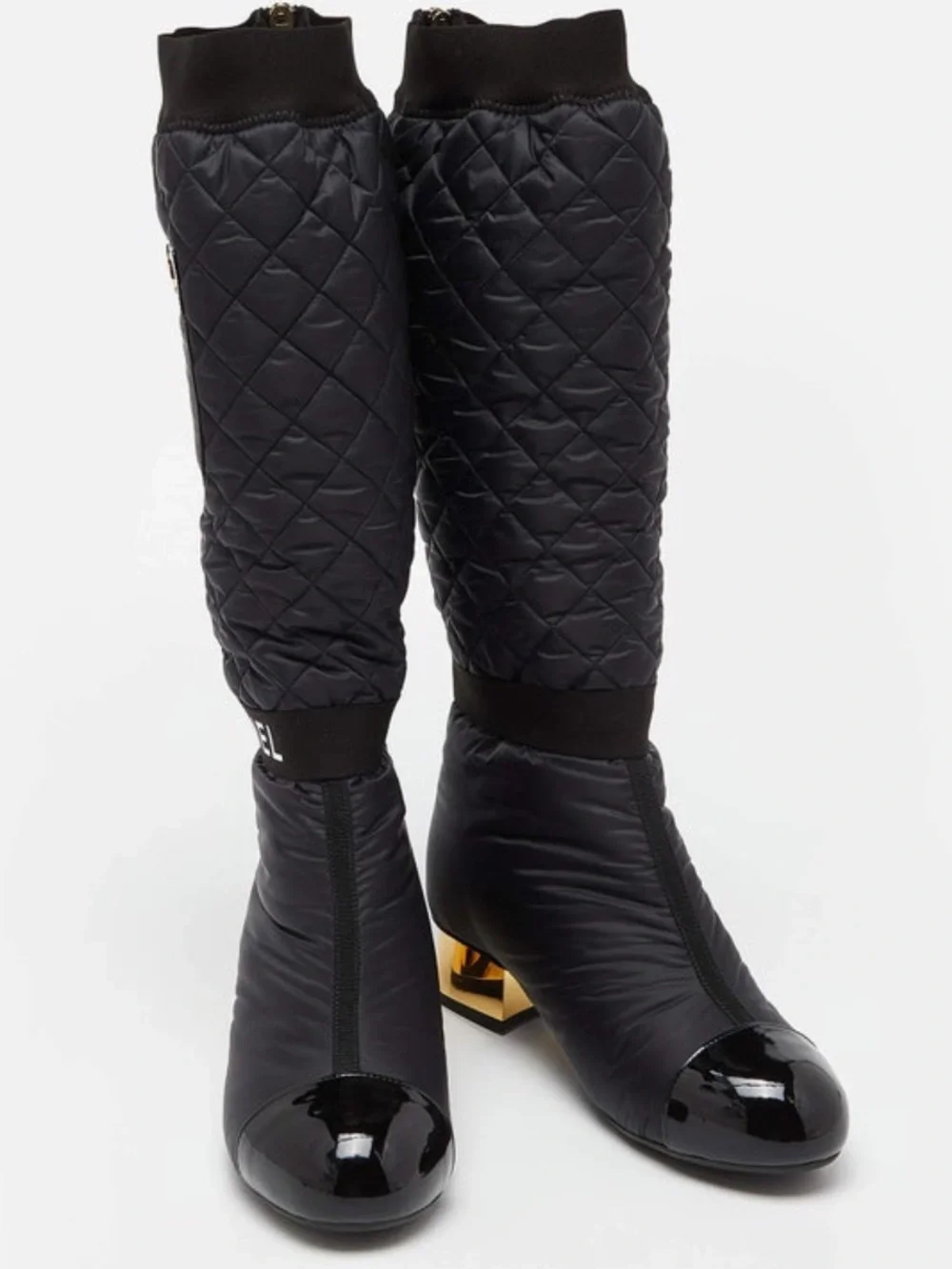 CHANEL Boots  Two way quilted leather  CC logo Runway size 40